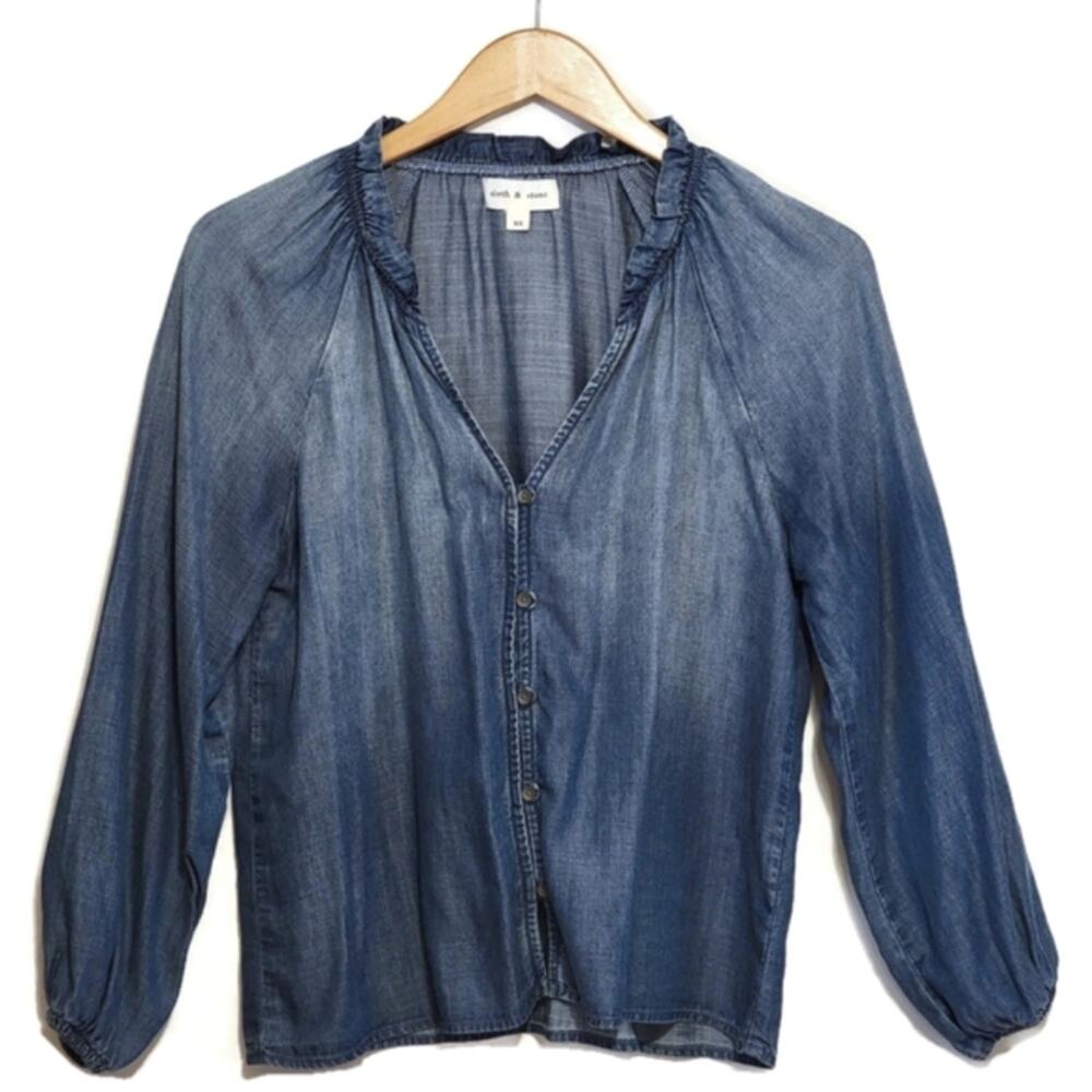 Cloth & Stone Chambray Denim Button Down V-Neck Shirt Top Casual Classic XS - Picture 13 of 14